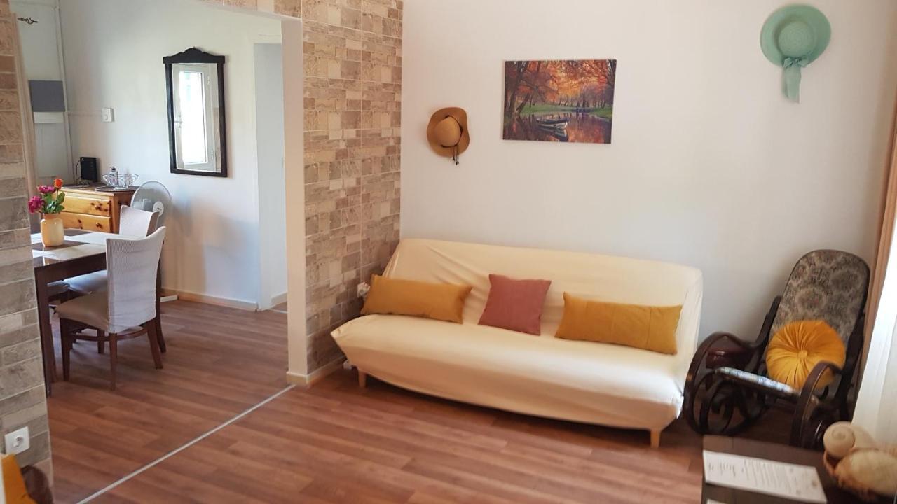 Olga'S Cozy Nest , Apartment In Ano Korakiana. Ngoại thất bức ảnh